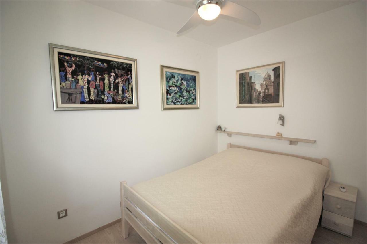 Aurora Apartments シベニク エクステリア 写真